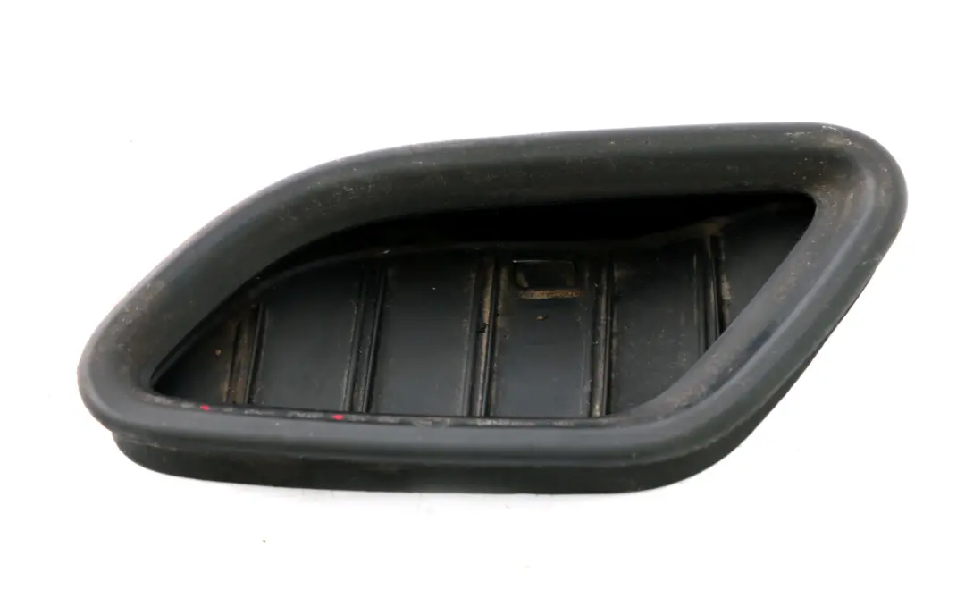 Bonnet Front Seal Air Induction Right O/S to BMW 3 Series E90 E91 E92 M3 with Part number 8041988 BMW 3 Series E90 E91 E92 M3 Bonnet Front Seal Air Induction Right O/S - SKU 8041988 - Part number 8041988