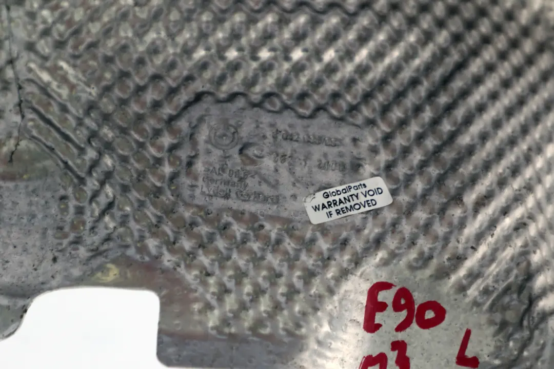 Wärmeisolierung Links für BMW 3 er E90 E92 E93 M3 mit Teilenummer 8042085 BMW 3 er E90 E92 E93 M3 Wärmeisolierung Links - SKU 8042085 - Teilenummer 8042085