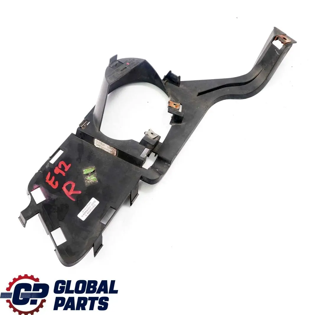 Soporte Parachoques Delantero Luz Antiniebla Derecha para BMW E92 E93 M Sport 335i con número de pieza 8043230 BMW E92 E93 M Sport 335i Soporte Parachoques Delantero Luz Antiniebla Derecha - SKU 8043230 - Número de pieza 8043230