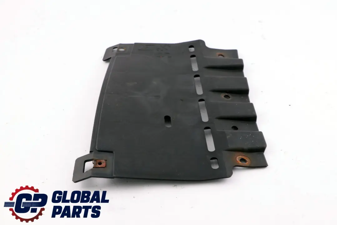 BMW E92 E93 LCI M-Sport Guia parachoques trasero Centro inferior - SKU 8044375 - Número de pieza 51128044375