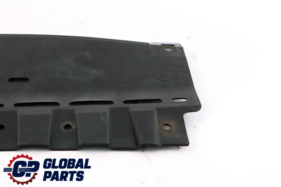 BMW E92 E93 LCI M-SPORT Guida Paraurti Posteriore Inferiore Centro - SKU 8044375 - Numero di parte 51128044375