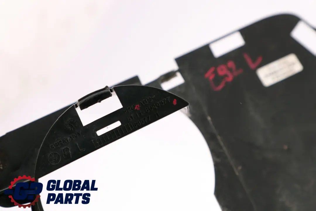 Soporte Faro Antiniebla Delantero Izquierdo para BMW E92 E93 M Sport con número de pieza 8044377 BMW E92 E93 M Sport Soporte Faro Antiniebla Delantero Izquierdo - SKU 8044377 - Número de pieza 8044377