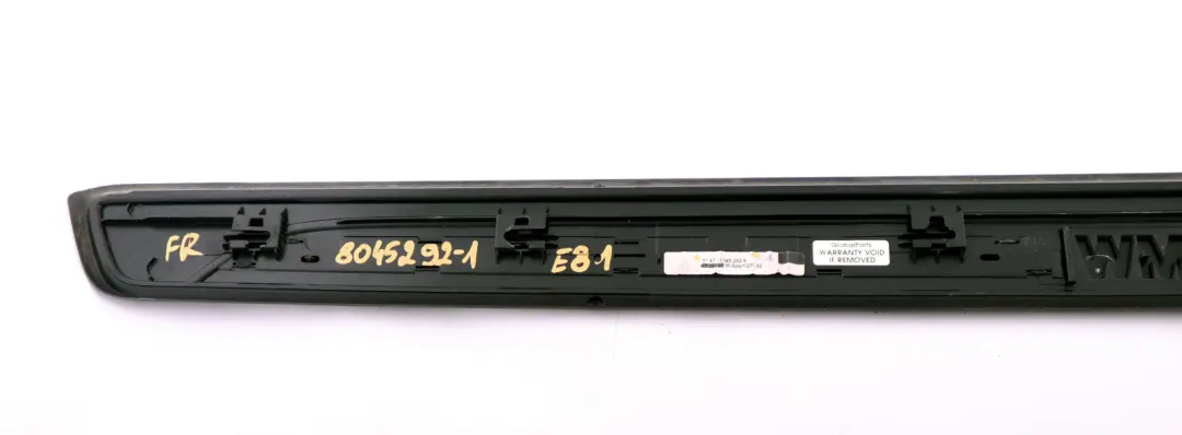 Pakiet Listwa Nakładka Progowa Przednia Prawa do BMW E81 E82 M o numerze 8045292 BMW E81 E82 M Pakiet Listwa Nakładka Progowa Przednia Prawa - SKU 8045292-1 - Numer Części 8045292