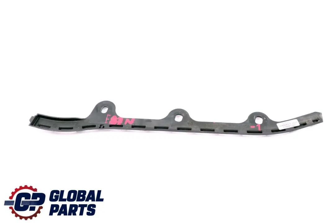 Wspornik listwa ślizg maski prawa do BMW E87 LCI o numerze 8045444 BMW E87 LCI Wspornik listwa ślizg maski prawa - SKU 8045444-1 - Numer Części 8045444
