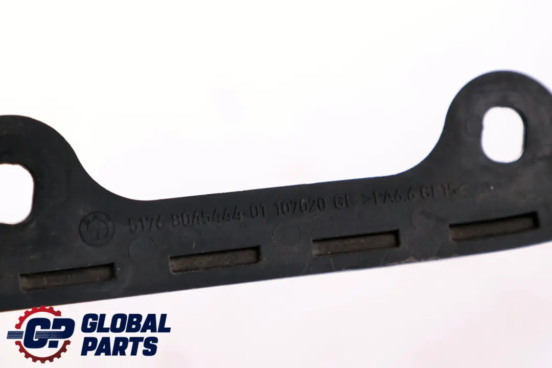 BAR Holding Chiusura Ermetica 5176 per BMW E81 E82 E87 LCI E88 con numero di parte 8045444 BMW E81 E82 E87 LCI E88 BAR Holding Chiusura Ermetica 5176 - SKU 8045444 - Numero di parte 8045444