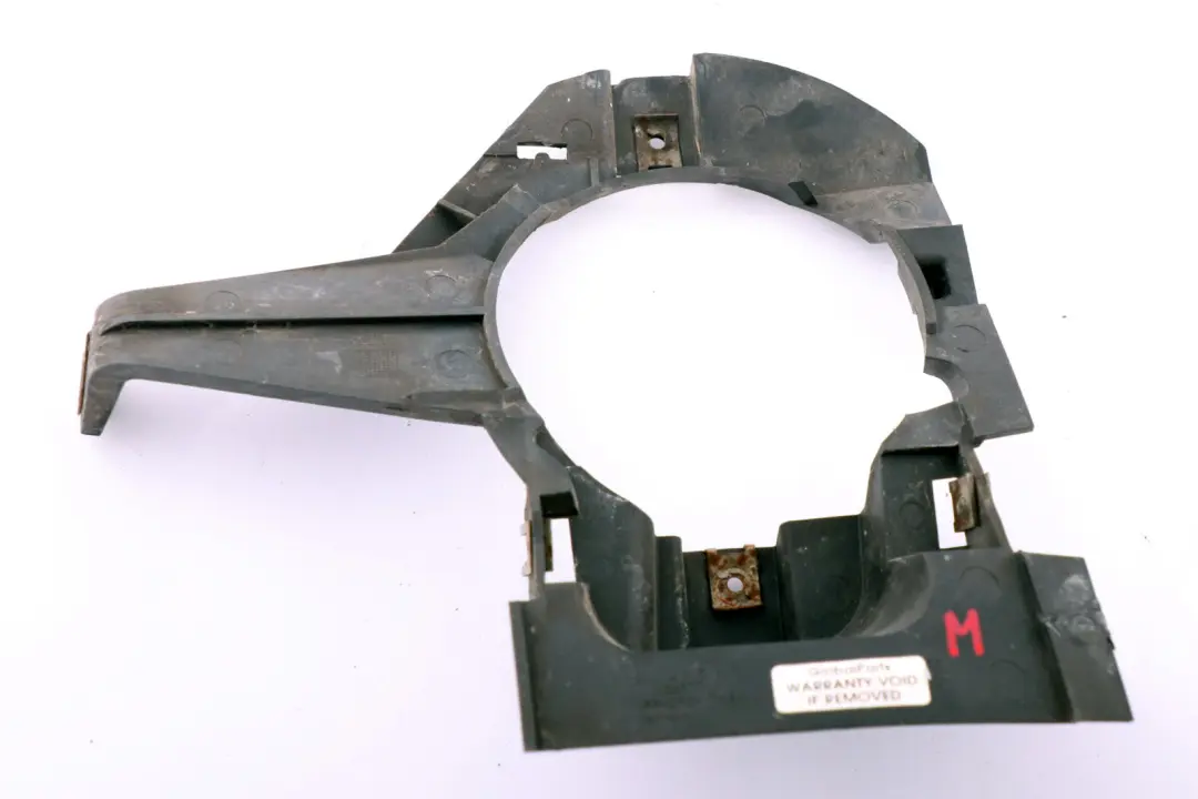 Aufnahme Frontstoßstange Nebelscheinwerfer rechts 80454 für BMW 1 E82 E88 M Sport mit Teilenummer 8045448 BMW 1 E82 E88 M Sport Aufnahme Frontstoßstange Nebelscheinwerfer rechts 80454 - SKU 8045448 - Teilenummer 8045448