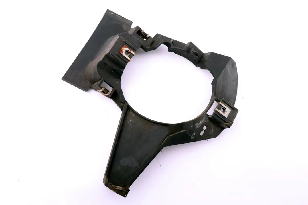 Soporte Parachoques Delantero Luz Antiniebla Derecha para BMW E82 E88 M Sport con número de pieza 8045448 BMW E82 E88 M Sport Soporte Parachoques Delantero Luz Antiniebla Derecha - SKU 8045448 - Número de pieza 8045448