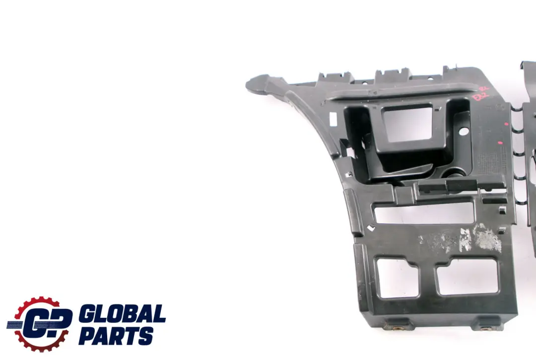 BMW 1 Series E82 E88 Coupe Cabrio M Sport Rear Bumper Left N/S Guide Bracket - SKU 8045507 - Part number 8045507