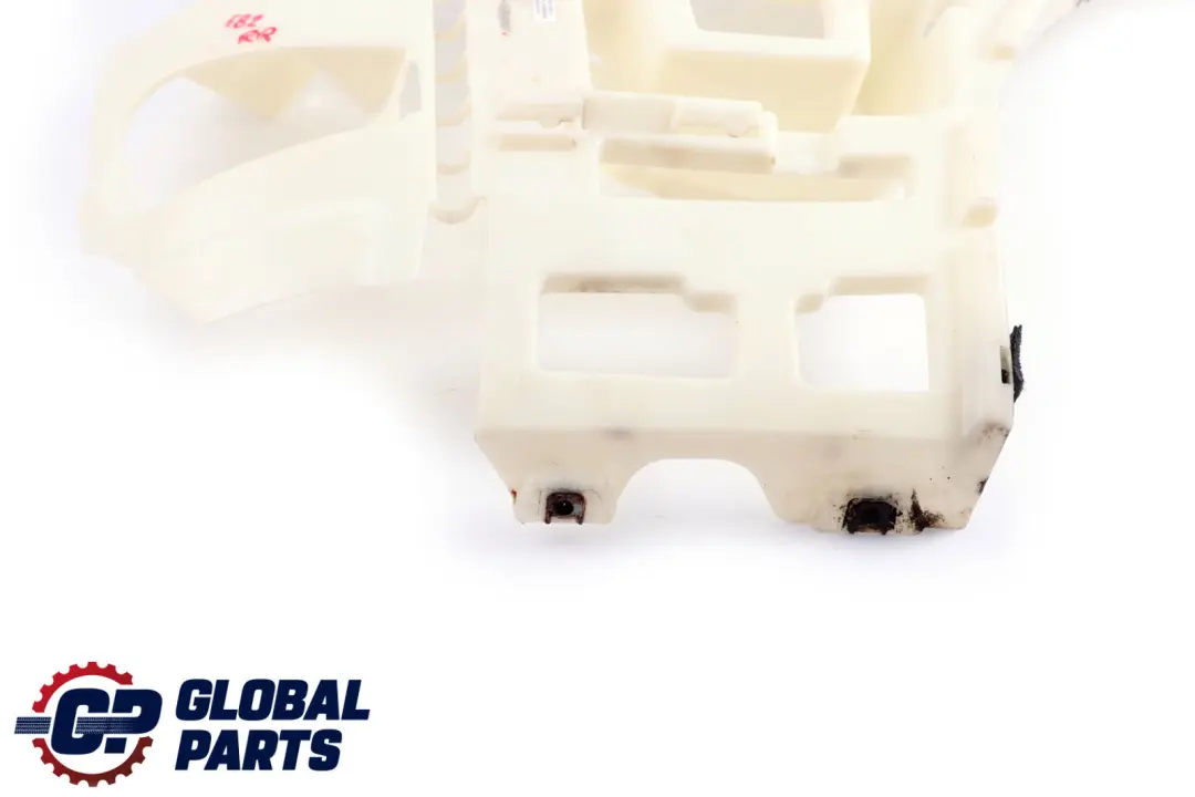 Ślizg Zderzaka Prawy Tył M-Pakiet do BMW E82 E88 o numerze 8045508 BMW E82 E88 Ślizg Zderzaka Prawy Tył M-Pakiet - SKU 8045508 - Numer Części 8045508