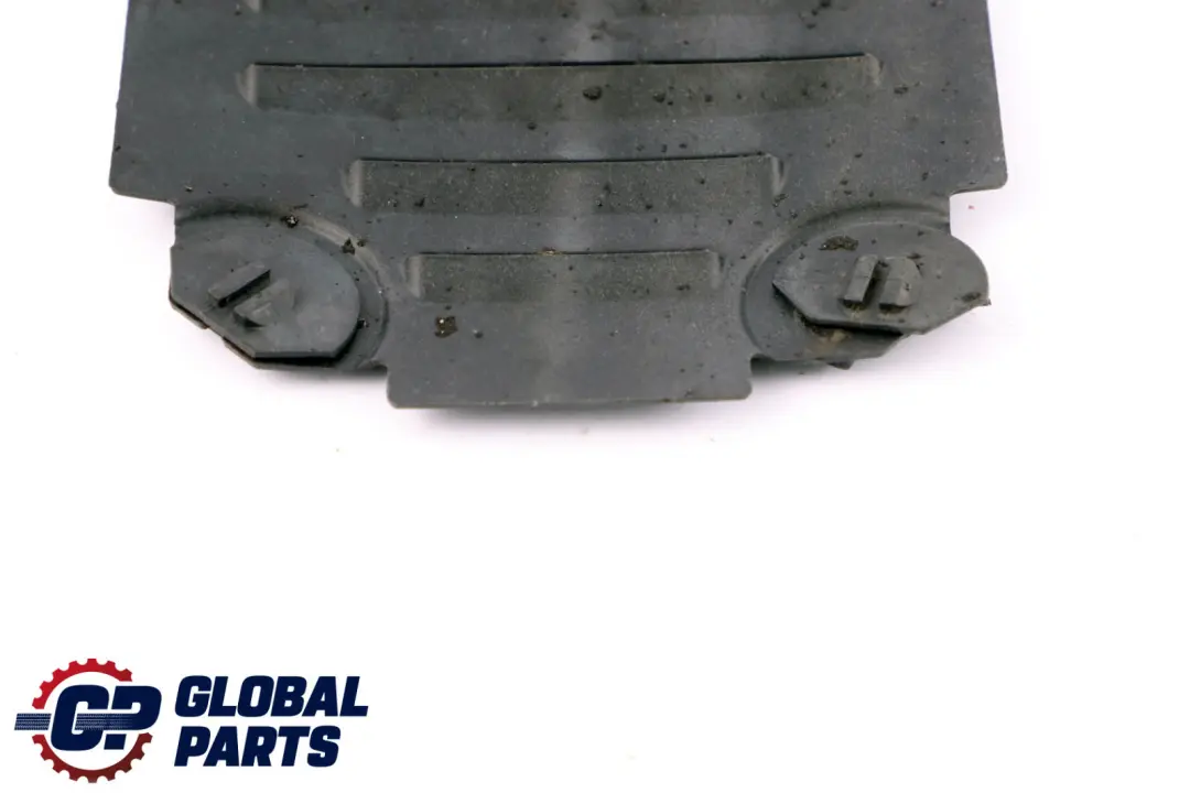  Protector Antisalpicaduras BMW E82 E88 E90 E92 E93 Delantero Izquierdo - SKU 8045553 - Número de pieza 8045553