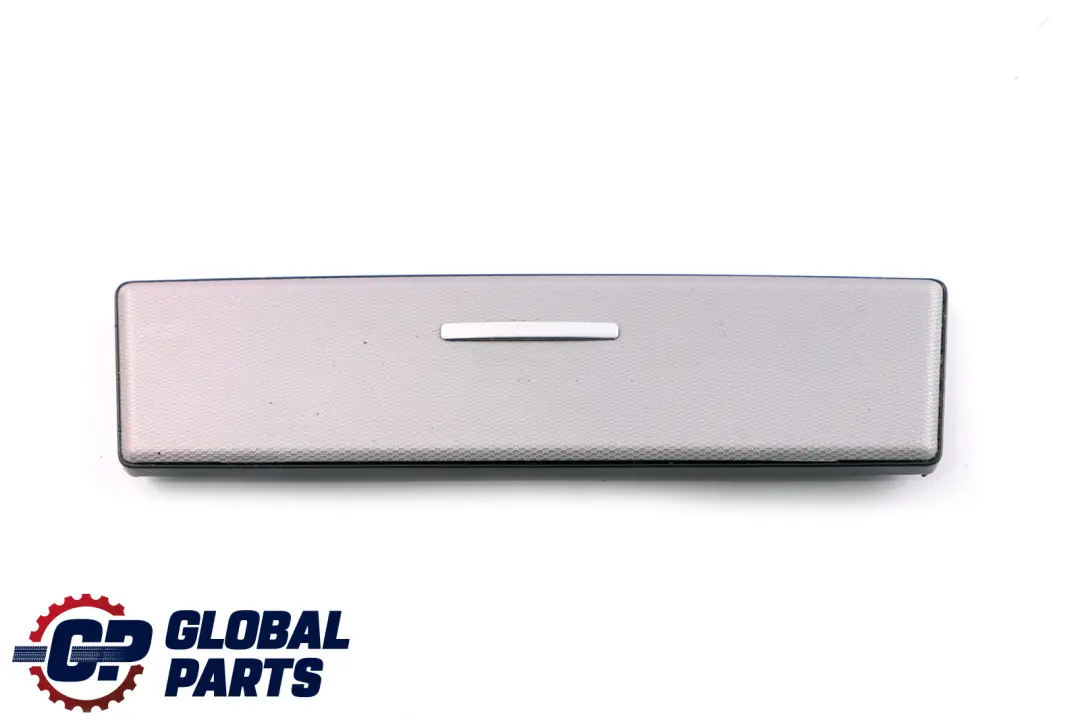 Blende Ascher Aluminium Pentan 7892883 für BMW 5 er E60 E61 LCI mit Teilenummer 8045817 BMW 5 er E60 E61 LCI Blende Ascher Aluminium Pentan 7892883 - SKU 8045817 - Teilenummer 8045817