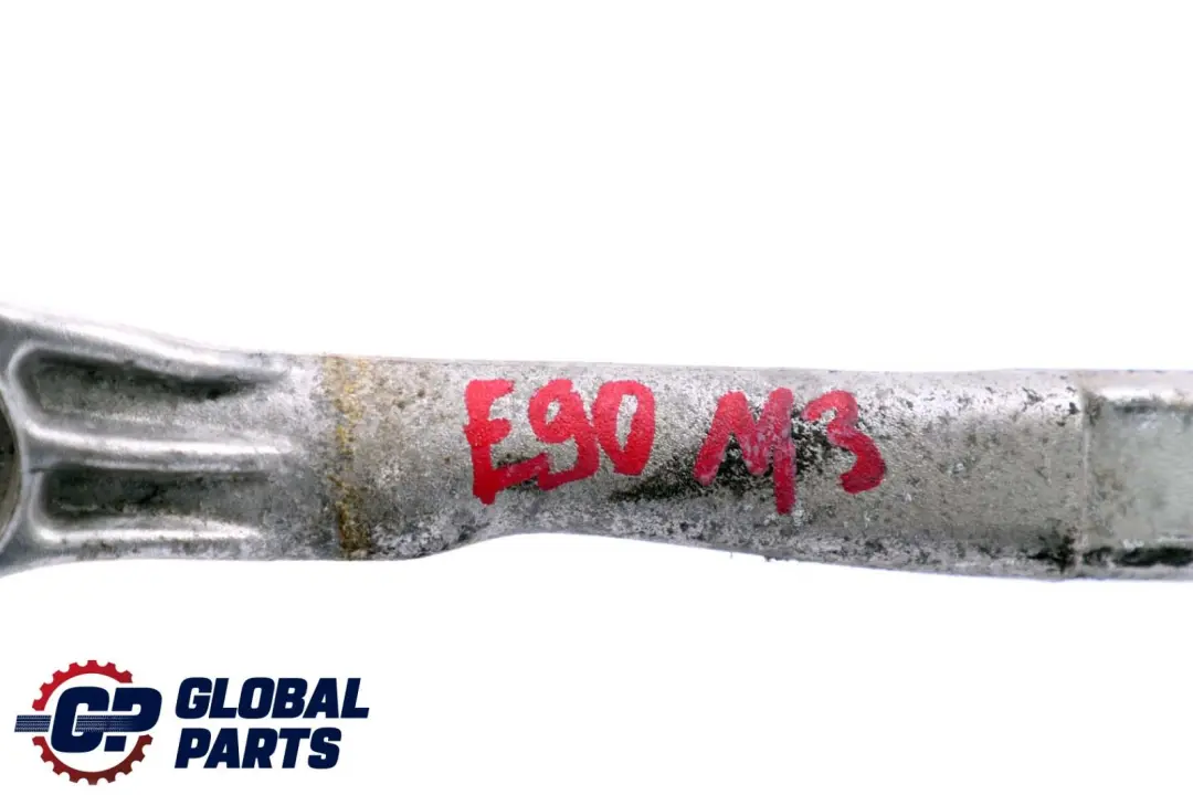 Aufnahme Domstrebe Anbauteile Motorraum für BMW 3 er E90 E92 E93 M3 mit Teilenummer 8045860 BMW 3 er E90 E92 E93 M3 Aufnahme Domstrebe Anbauteile Motorraum - SKU 8045860 - Teilenummer 8045860