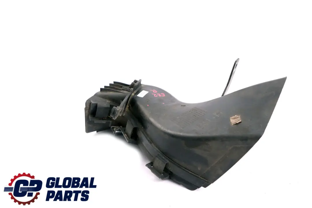 BMW E82 E88 Parachoques Conducto De Aire De Freno Delantero Derecho - SKU 8046300 - Número de pieza 8046300