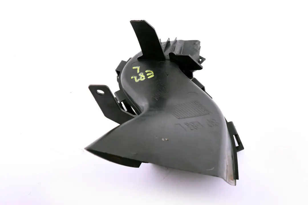 Conducto de Aire Izquierdo Parachoques Delantero para BMW E82 E88 con número de pieza 8046327 BMW E82 E88 Conducto de Aire Izquierdo Parachoques Delantero - SKU 8046327 - Número de pieza 8046327