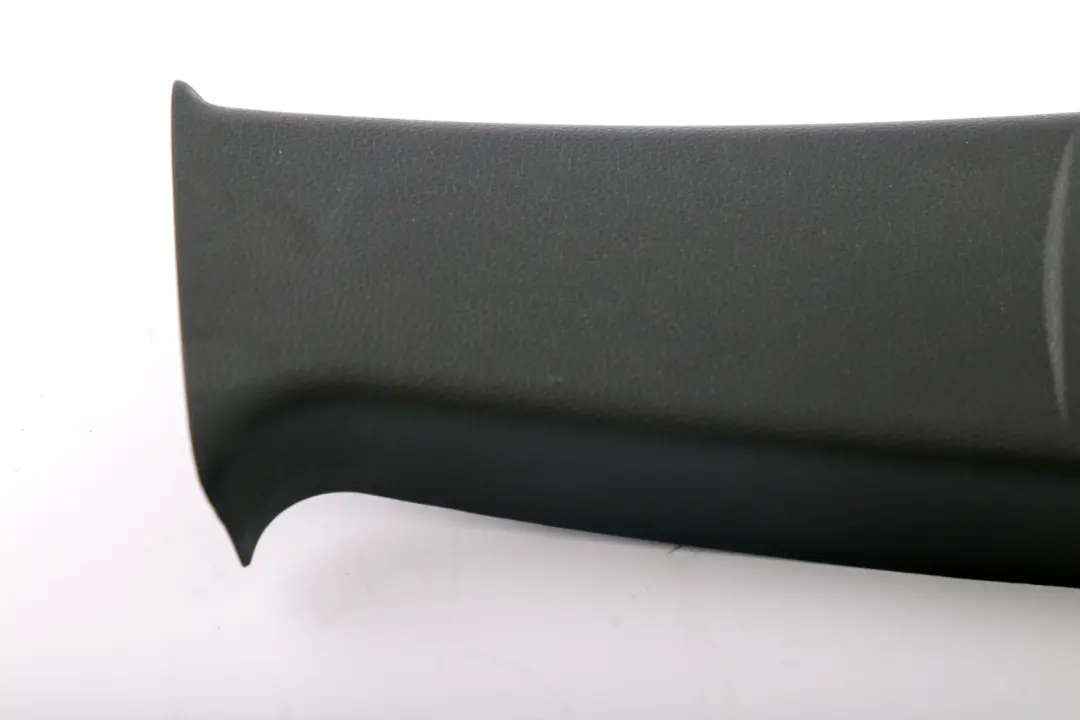 Blende B-Säule rechts SCHWARZ BLACK 2996104 für BMW 1 er E82 mit Teilenummer 8046488 BMW 1 er E82 Blende B-Säule rechts SCHWARZ BLACK 2996104 - SKU 8046488 - Teilenummer 8046488