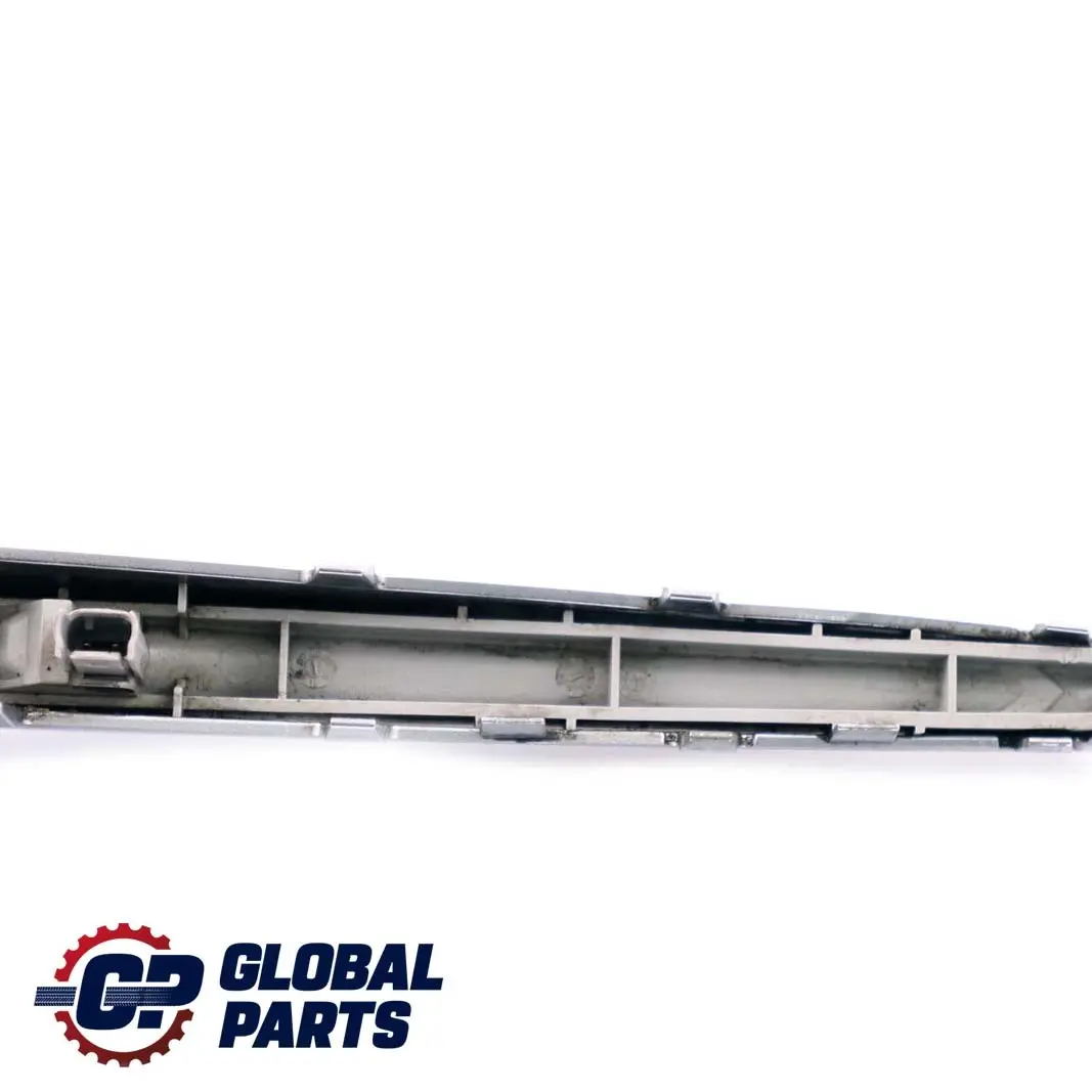 BMW 3 Series E92 E93 M3 Right O/S Wing Badge Grille Turn Indicator - SKU 8046502 - Part number 8046502