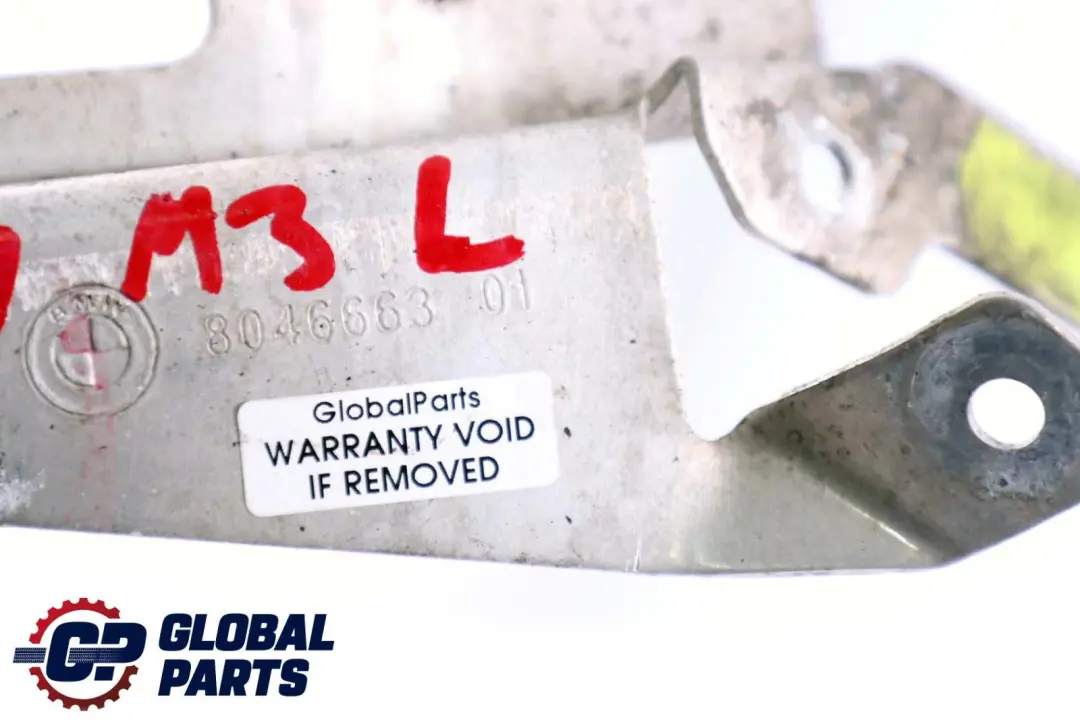 Halter Links Diverse Karosserieteile für BMW 3 er E90 E92 E93 LCI M3 mit Teilenummer 8046663 BMW 3 er E90 E92 E93 LCI M3 Halter Links Diverse Karosserieteile - SKU 8046663 - Teilenummer 8046663
