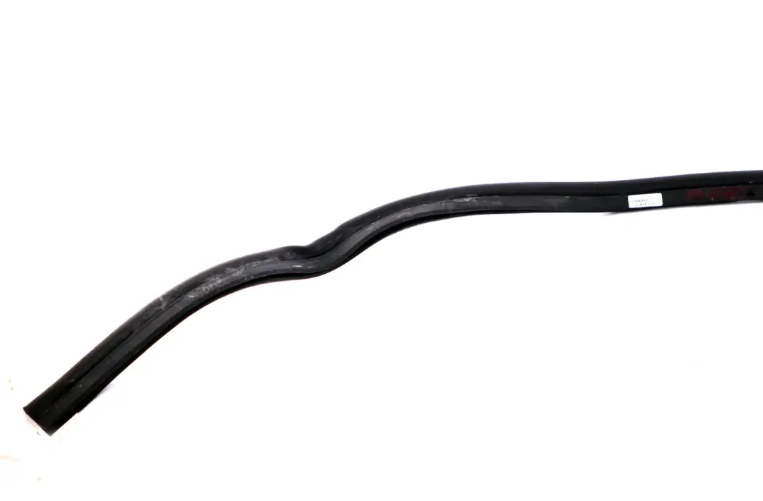 Bonnet Front Rubber Seal to BMW 3 Series E90 E92 E93 LCI M3 Engine with Part number 8046965 BMW 3 Series E90 E92 E93 LCI M3 Engine Bonnet Front Rubber Seal - SKU 8046965 - Part number 8046965