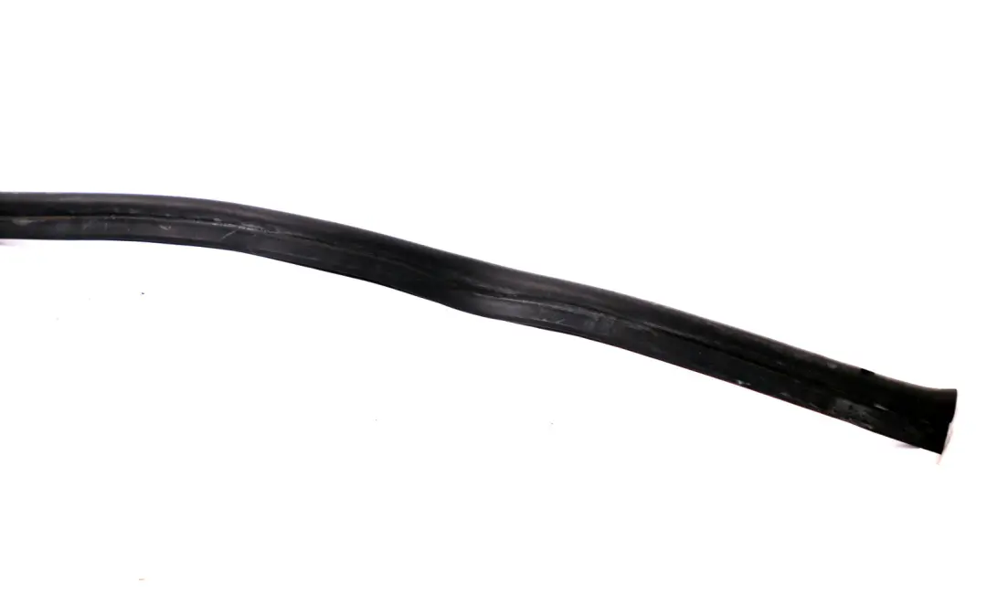 BMW 3 E90 E92 E93 LCI M3 Joint Rabat Avant - SKU 8046965 - Numéro de pièce 8046965