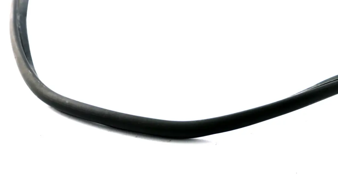 Bonnet Front Rubber Seal to BMW 3 Series E90 E92 E93 LCI M3 Engine with Part number 8046965 BMW 3 Series E90 E92 E93 LCI M3 Engine Bonnet Front Rubber Seal - SKU 8046965 - Part number 8046965