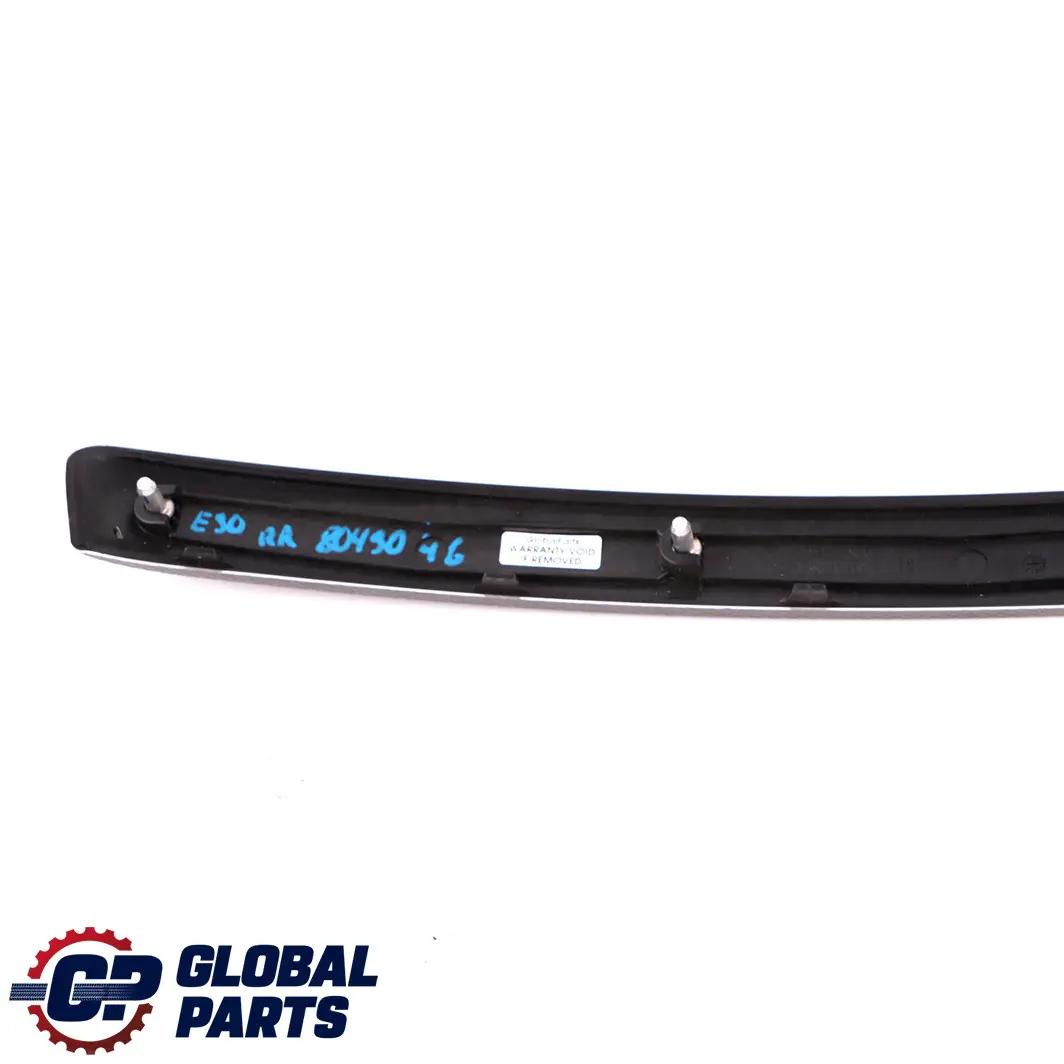 Bande décorative panneau recouvrement arrière droit Glacier Silver pour BMW E92 E93 à propos du numéro de pièce 8049046 BMW E92 E93 Bande décorative panneau recouvrement arrière droit Glacier Silver - SKU 8049046 - Numéro de pièce 8049046