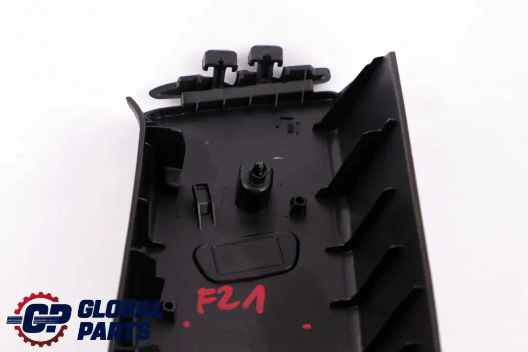 Tapa Columna B Pilar Superior Izquierdo Negro 7265991 para BMW F21 LCI con número de pieza 8051509 BMW F21 LCI Tapa Columna B Pilar Superior Izquierdo Negro 7265991 - SKU 8051509 - Número de pieza 8051509