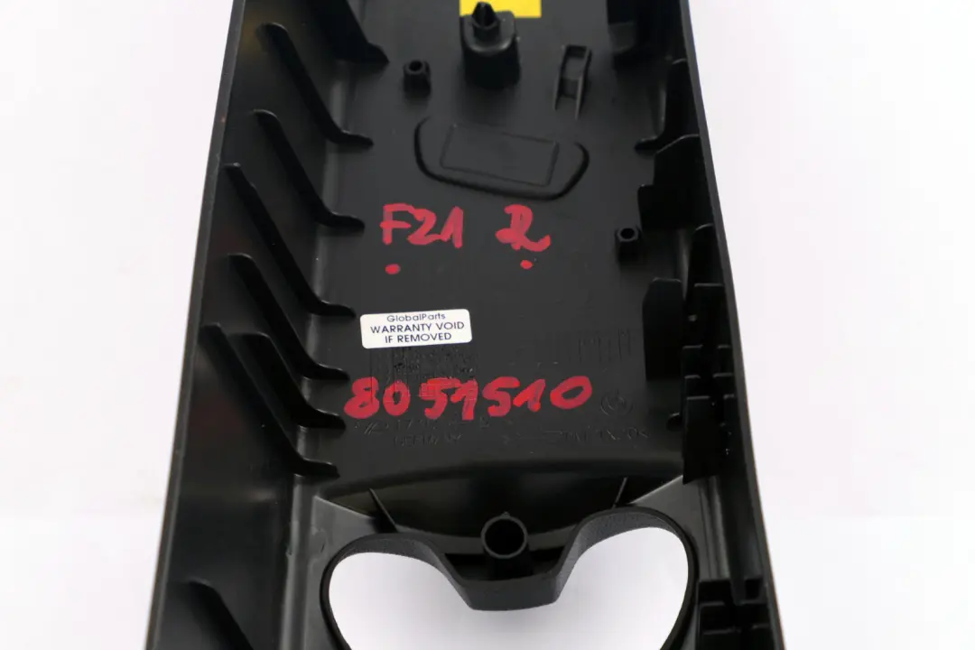 Copertura Colonna B Pilastro Superiore Destro Schwarz 7265992 per BMW F21 LCI con numero di parte 8051510 BMW F21 LCI Copertura Colonna B Pilastro Superiore Destro Schwarz 7265992 - SKU 8051510 - Numero di parte 8051510