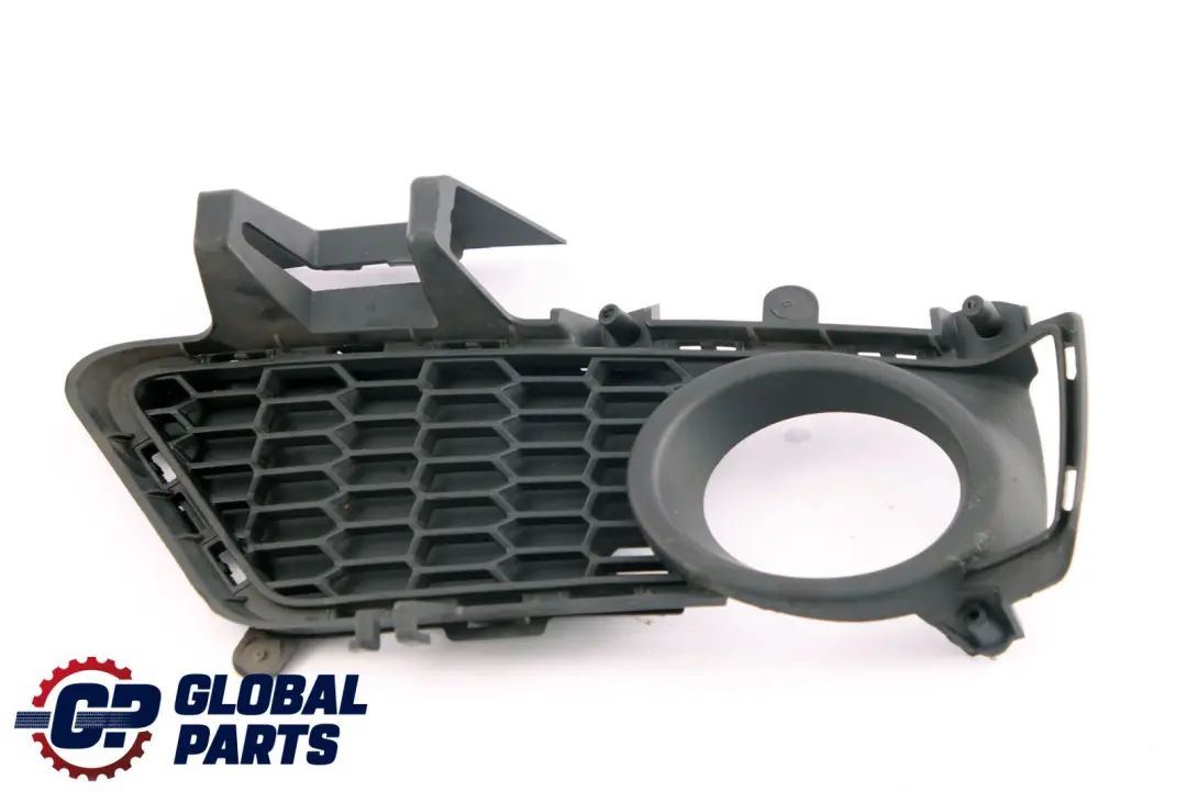 Blende Gitter Rechts Stossfänger Vorn M Paket 8054156 für BMW 3 er F30 F31 mit Teilenummer 8054262 BMW 3 er F30 F31 Blende Gitter Rechts Stossfänger Vorn M Paket 8054156 - SKU 8054262 - Teilenummer 8054262