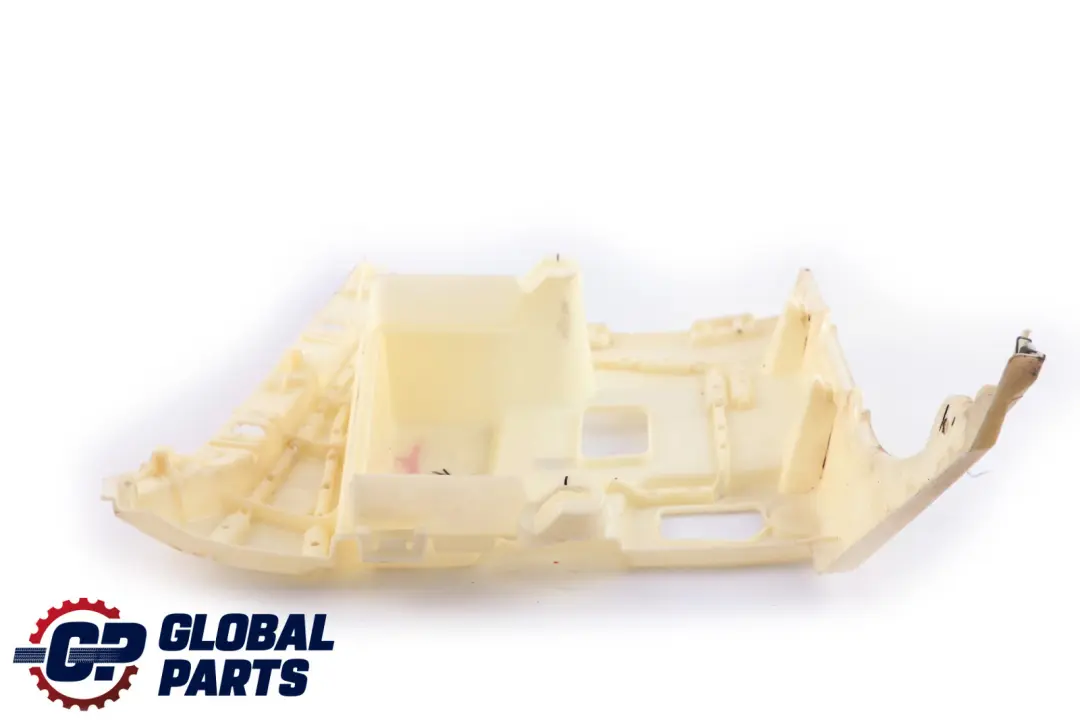 Guida Paraurti Laterale SX per BMW F82 M4 F83 M4 LCI con numero di parte 8054287 BMW F82 M4 F83 M4 LCI Guida Paraurti Laterale SX - SKU 8054287 - Numero di parte 8054287