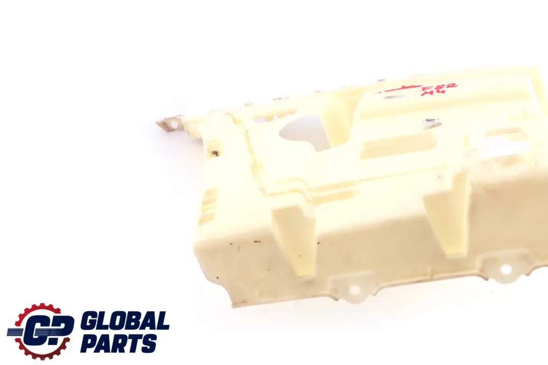 Bumper Left Side Guide N/S to BMW 4 Series F82 M4 F83 M4 LCI Rear with Part number 8054287 BMW 4 Series F82 M4 F83 M4 LCI Rear Bumper Left Side Guide N/S - SKU 8054287 - Part number 8054287