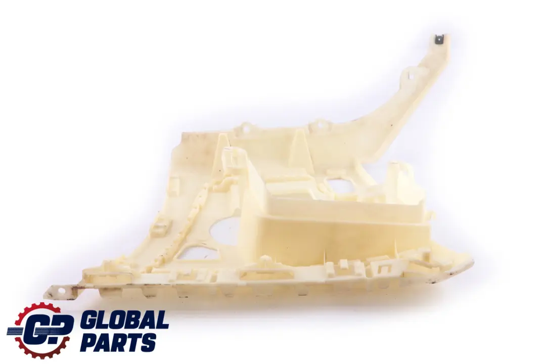 Parachoques Trasero Guia Lado Izquierdo para BMW F82 M4 F83 M4 LCI con número de pieza 8054287 BMW F82 M4 F83 M4 LCI Parachoques Trasero Guia Lado Izquierdo - SKU 8054287 - Número de pieza 8054287