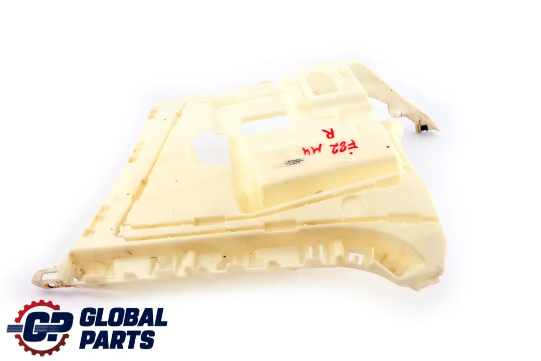 BMW F82 M4 F83 M4 LCI Parachoques Trasero Lado Derecho Guía - SKU 8054288 - Número de pieza 8054288