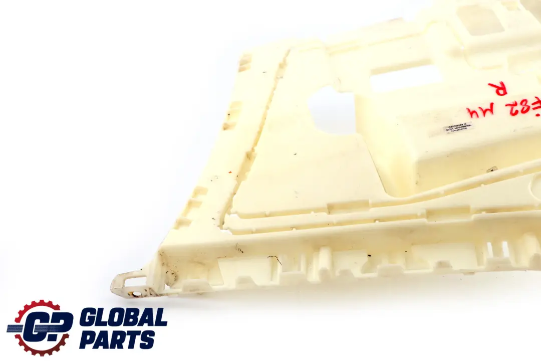 Guide Latéral Droit Pare Chocs Arrière pour BMW F82 M4 F83 M4 LCI à propos du numéro de pièce 8054288 BMW F82 M4 F83 M4 LCI Guide Latéral Droit Pare Chocs Arrière - SKU 8054288 - Numéro de pièce 8054288