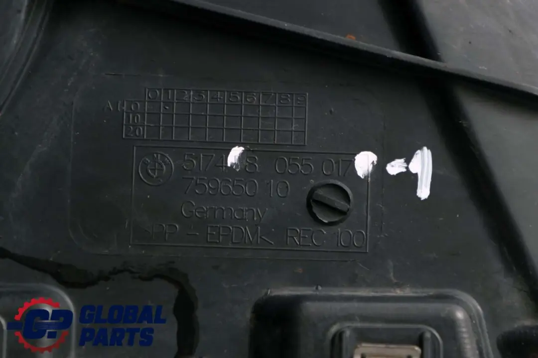 BMW E82 E88 M Pakiet Nadkole Lewy Przód Dół - SKU 8055017 - Numer Części 8055017