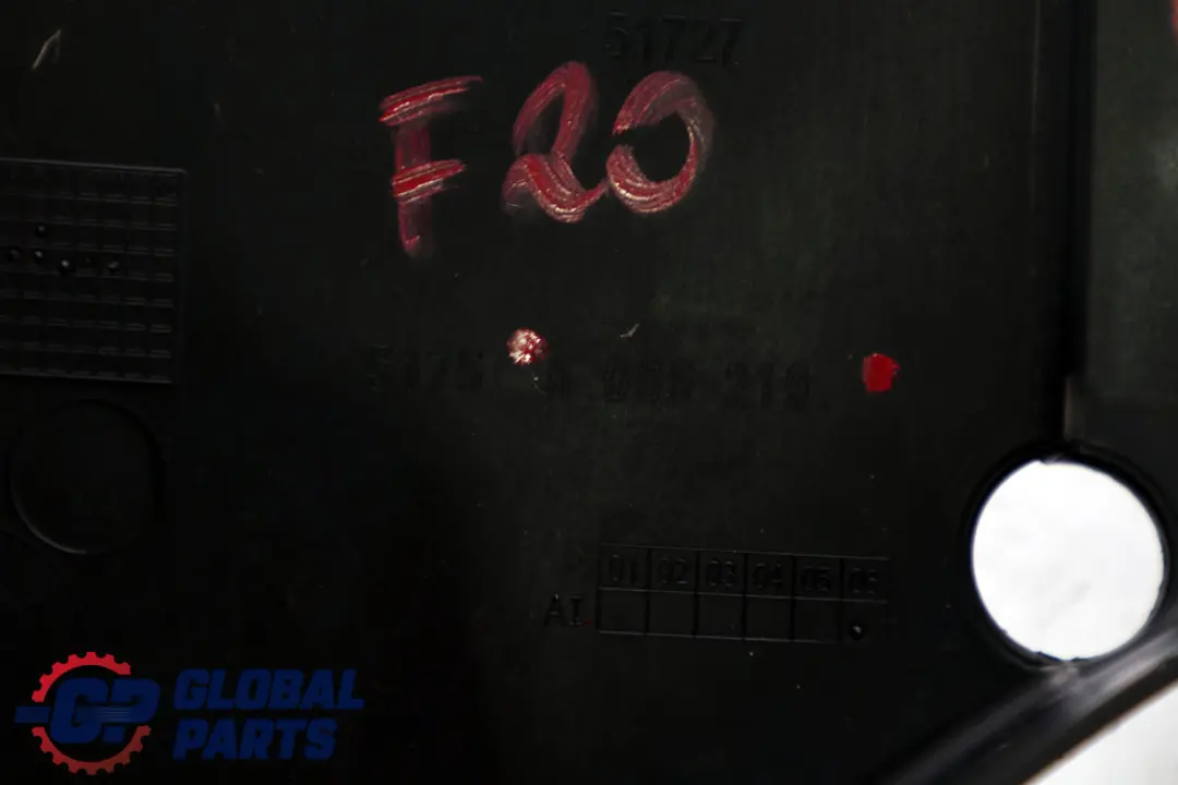 Protezione Sottoscocca Pannello Posteriore SX M Sport per BMW F20 F21 con numero di parte 8055219 BMW F20 F21 Protezione Sottoscocca Pannello Posteriore SX M Sport - SKU 8055219 - Numero di parte 8055219