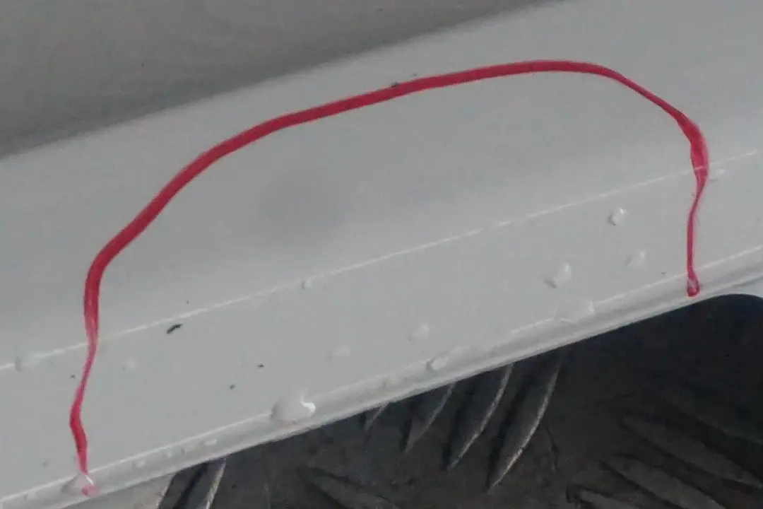  Faldon lateralBMW F20 M Sport Sill Strip Cover Derecho Alpine White - 300 - SKU 8056816-AW - Número de pieza 8056816