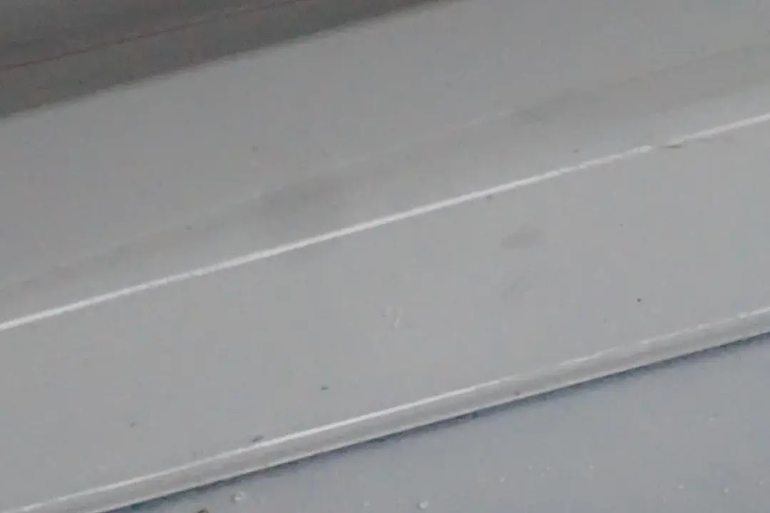 Minigonna Laterale BMW F20 Sport Striscia Davanzale Destra Alpine White per con numero di parte 8056816 Minigonna Laterale BMW F20 Sport Striscia Davanzale Destra Alpine White - SKU 8056816-AW - Numero di parte 8056816