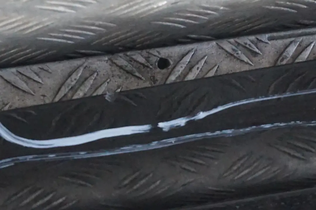 Schwellerleiste Schweller Rechts Black Sapphire Schwarz 475 für BMW 1 F20 M Sport mit Teilenummer 8056816 BMW 1 F20 M Sport Schwellerleiste Schweller Rechts Black Sapphire Schwarz 475 - SKU 8056816-BS - Teilenummer 8056816