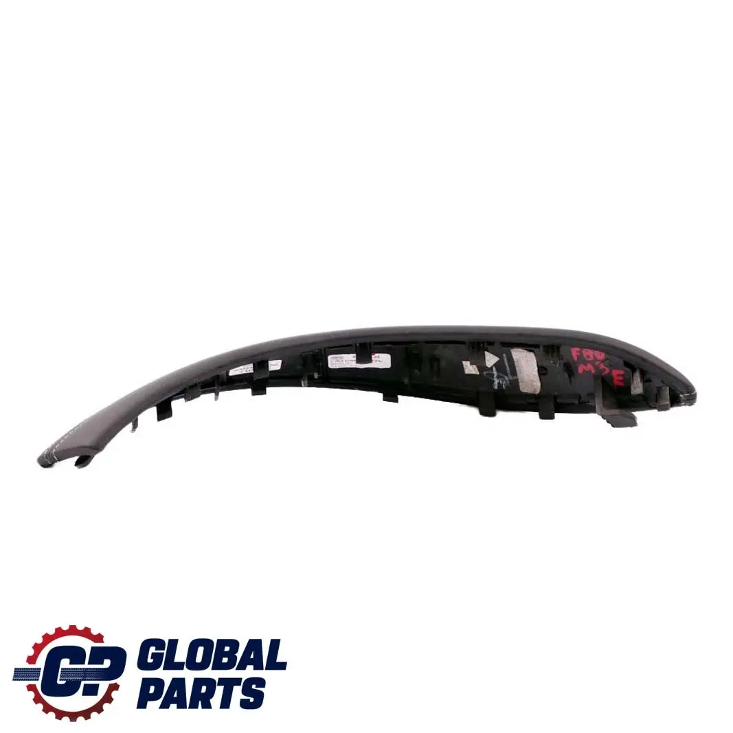 Blende Zuziehgriff Leder Links Schwarz für BMW F80 M3 F82 M4 mit Teilenummer 8057633 BMW F80 M3 F82 M4 Blende Zuziehgriff Leder Links Schwarz - SKU 8057633 - Teilenummer 8057633