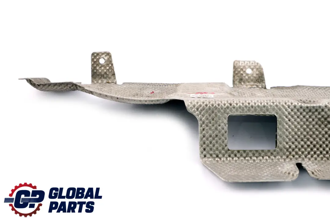 Proteccion T?rmica Bateria Bandeja para BMW F80 M3 F82 F83 M4 LCI con número de pieza 8059008 BMW F80 M3 F82 F83 M4 LCI Proteccion T?rmica Bateria Bandeja - SKU 8059008 - Número de pieza 8059008