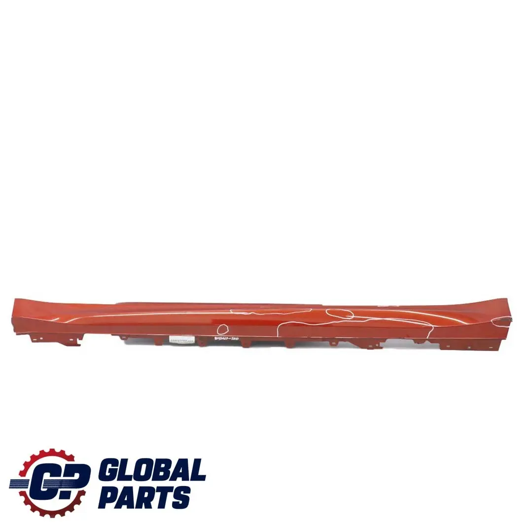 Sill Strip Faldon Lateral Izquierdo Sakhir Naranja - C1H para BMW F82 F83 M4 con número de pieza 8059627 BMW F82 F83 M4 Sill Strip Faldon Lateral Izquierdo Sakhir Naranja - C1H - SKU 8059627-SKO - Número de pieza 8059627