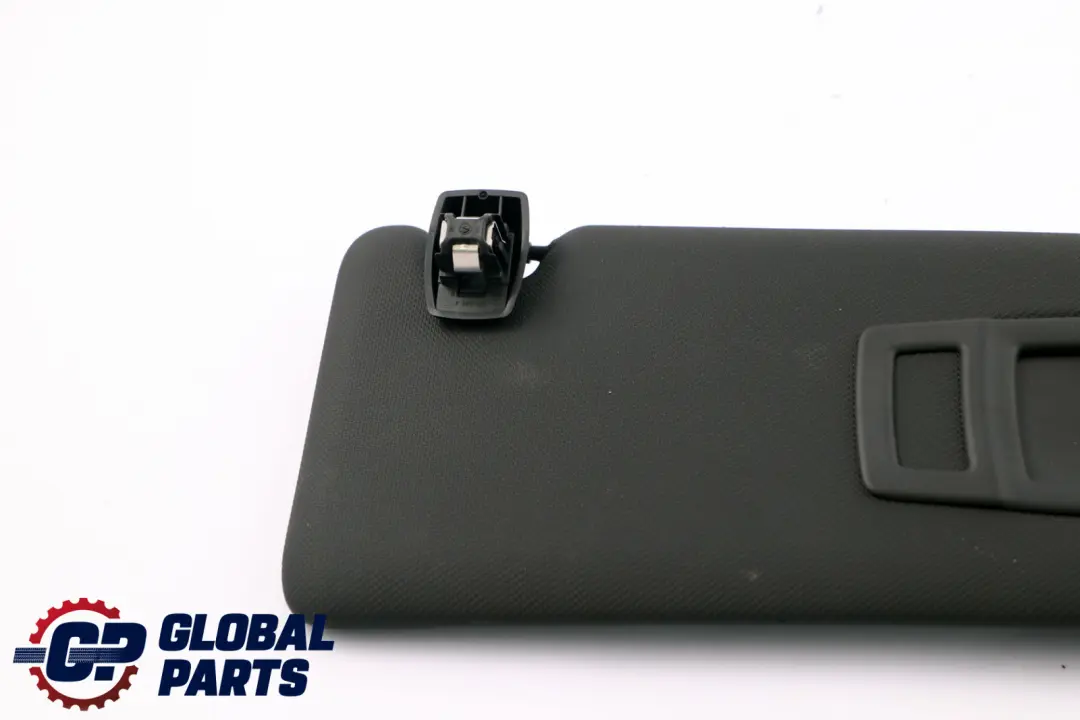 Sun Visor Illuminated Mirror Schwarz Black Right O/S to BMW F30 F31 F80 with Part number 8061314 BMW F30 F31 F80 Sun Visor Illuminated Mirror Schwarz Black Right O/S - SKU 8061314 - Part number 8061314