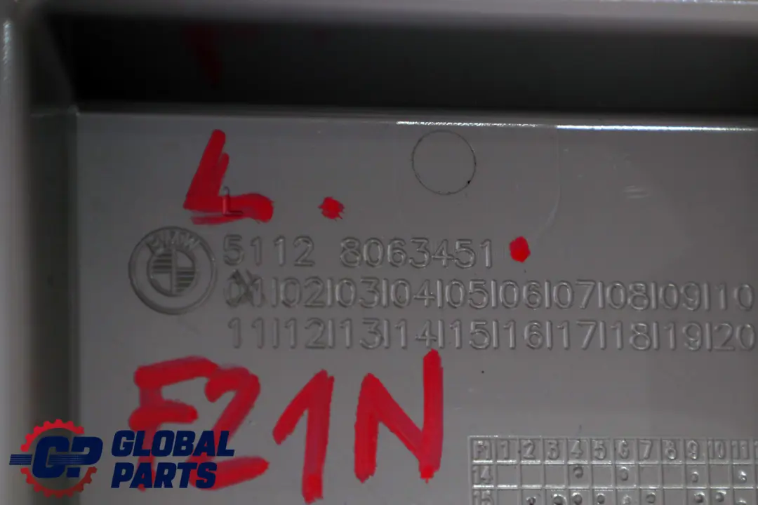 Guía Para Parachoques Trasero Lado Izquierdo para BMW F20 F21 LCI con número de pieza 8063451 BMW F20 F21 LCI Guía Para Parachoques Trasero Lado Izquierdo - SKU 8063451 - Número de pieza 8063451