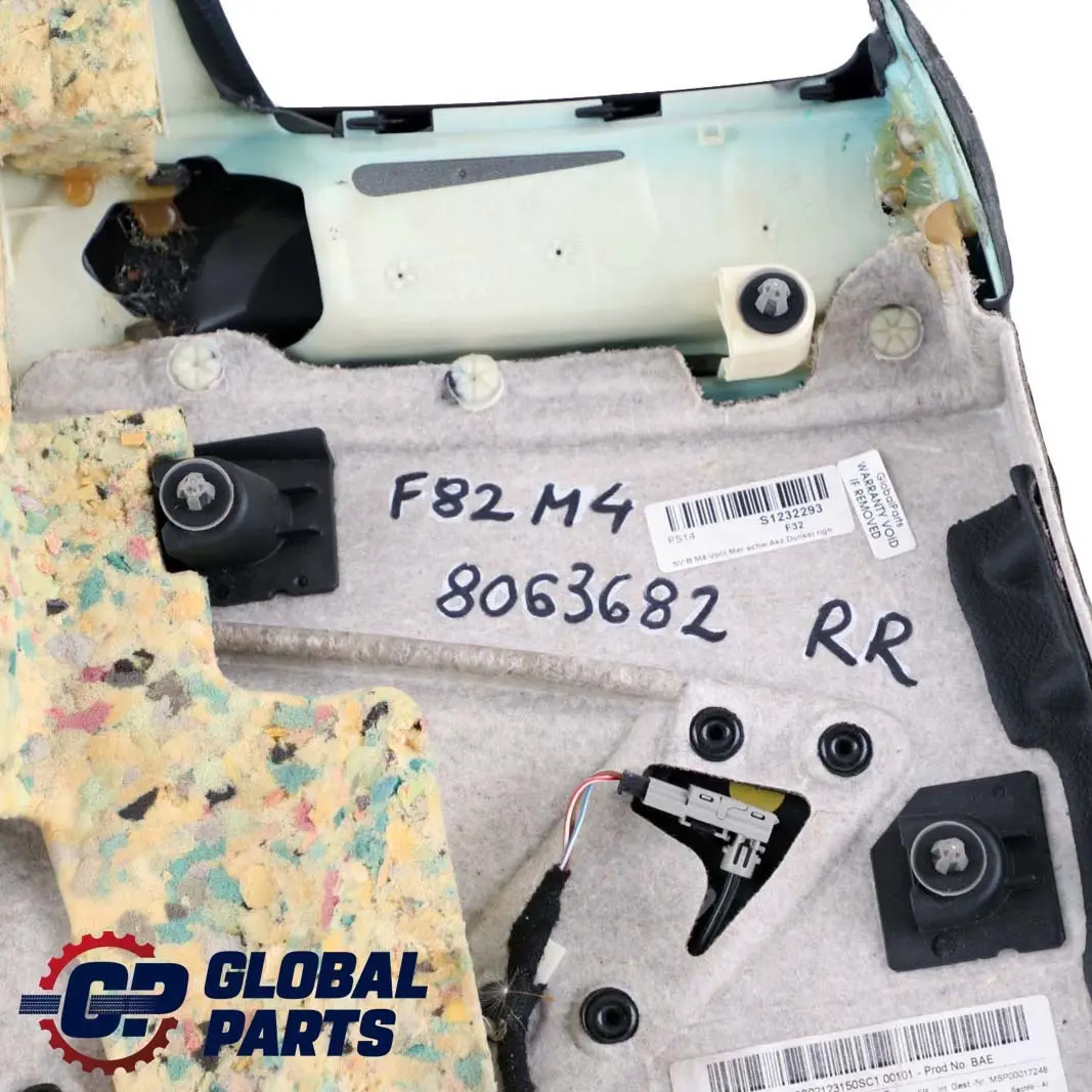 Trasero Derecho Hi-Fi Panel Lateral Forro Tarjeta Cuero Negro para BMW 4 F82 M4 con número de pieza 8063682 BMW 4 F82 M4 Trasero Derecho Hi-Fi Panel Lateral Forro Tarjeta Cuero Negro - SKU 8063682 - Número de pieza 8063682