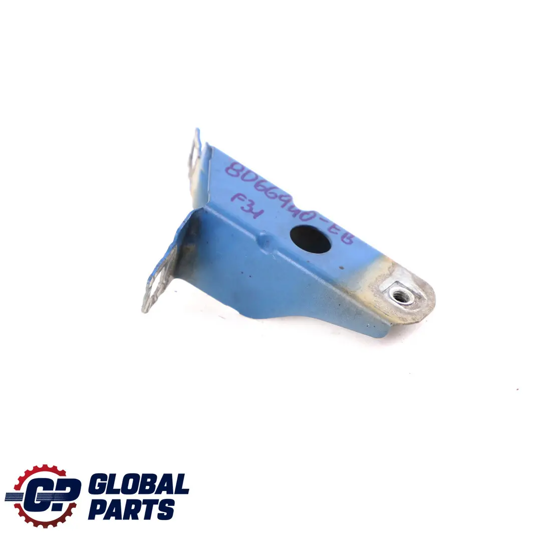 Uchwyt Mocowanie Błotnika Prawy Estorilblau Niebieski - B45 do BMW F30 F32 o numerze 8066938 BMW F30 F32 Uchwyt Mocowanie Błotnika Prawy Estorilblau Niebieski - B45 - SKU 8066938-EB - Numer Części 8066938