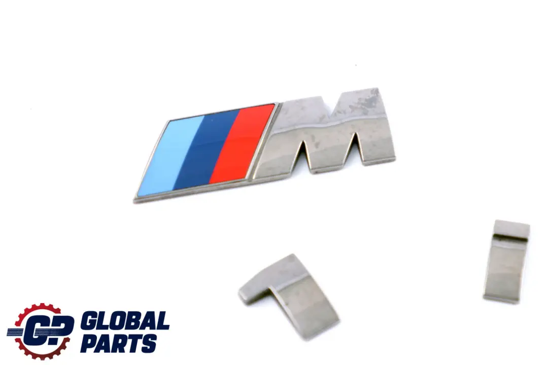Emblem Geklebt Hinten M140i für BMW 1 er F20 F21 LCI mit Teilenummer 8067077 BMW 1 er F20 F21 LCI Emblem Geklebt Hinten M140i - SKU 8067077 - Teilenummer 8067077