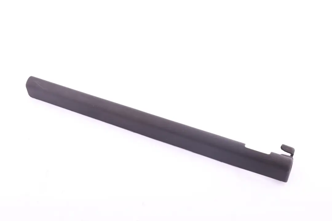 Blende Sitzschiene rechtsSCHWARZ 8099432 für BMW X3 X5 er E53 E83 LCI mit Teilenummer 8099346 BMW X3 X5 er E53 E83 LCI Blende Sitzschiene rechtsSCHWARZ 8099432 - SKU 8099346 - Teilenummer 8099346