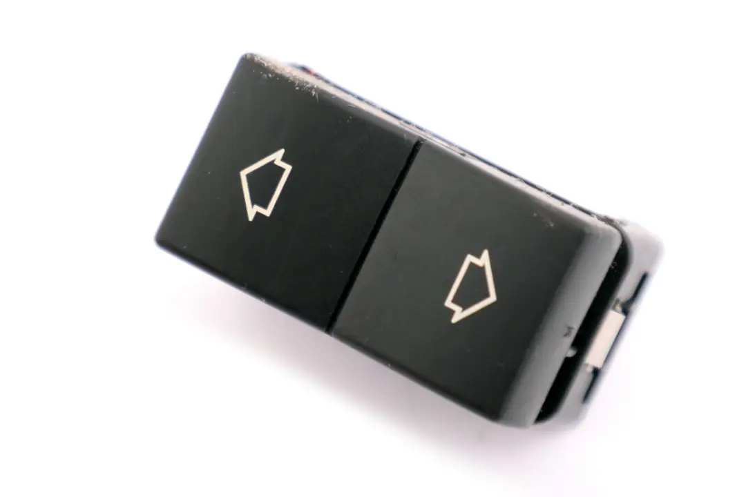 Schalter Längssitzverstellung Vorne für BMW E46 64 Cabrio mit Teilenummer 6958527 BMW E46 64 Cabrio Schalter Längssitzverstellung Vorne - SKU 8099495 - Teilenummer 6958527