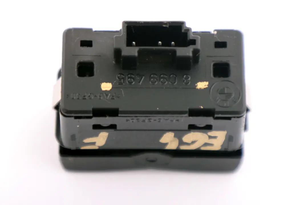 Switch Longitudinal Front Seat Adjustment to BMW E46 E64 Convertible with Part number 6958527 BMW E46 E64 Convertible Switch Longitudinal Front Seat Adjustment - SKU 8099495 - Part number 6958527