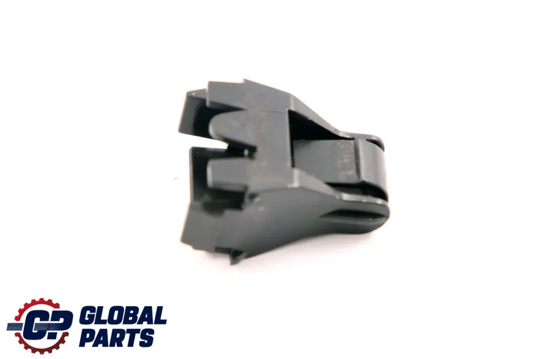 Clip De fijacion en el cojin del asiento trasero para BMW X6 E46 E71 con número de pieza 52208099555 BMW X6 E46 E71 Clip De fijacion en el cojin del asiento trasero - SKU 8099555 - Número de pieza 52208099555